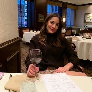 Meet your Posher, Jade